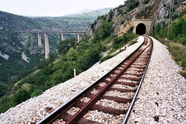 Пруга до Косова и Београда